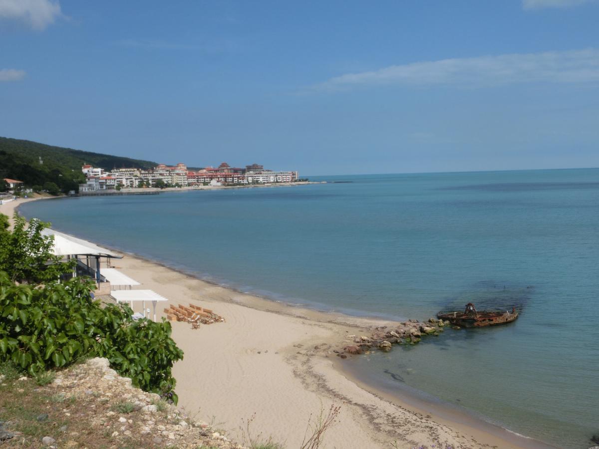 Sea View Crown Apartment On Complex With Pools And Beach, Sveti Vlas Buitenkant foto