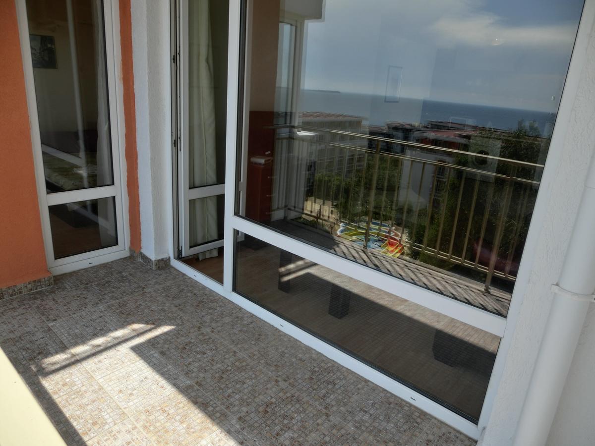 Sea View Crown Apartment On Complex With Pools And Beach, Sveti Vlas Buitenkant foto