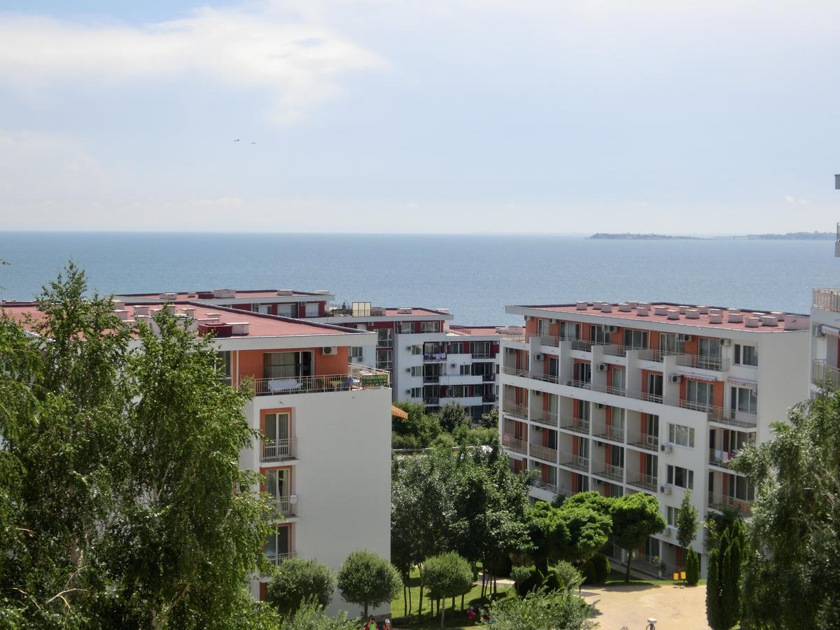 Sea View Crown Apartment On Complex With Pools And Beach, Sveti Vlas Buitenkant foto